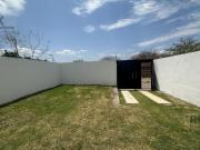 Venta de casa con vista al Lago de Tequesquitengo,...