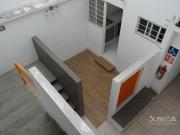 Casa en Venta con 5 Departamentos y Consultorios en Zona...
