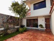 Venta de Casa, Cuenca, Baños 218m²