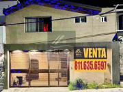 VENTA DE CASA CUMBRES 4to sec