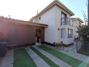 Venta de Casa de 142m2 en un Terreno de 221m2, Peñalolén