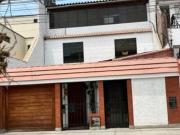 VENTA DE CASA DE 160M2 EN SAN MIGUEL CON COCHERA