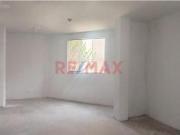 Venta De Casa De 2 Niveles + Aires A 5 Min Estación Bayóvar