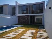 VENTA DE CASA DE 2 NIVELES EN COL. PLAN DE AYALA