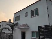 VENTA DE CASA DE 2 NIVELES EN EL CENTRO DE OAXTEPEC
