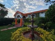 VENTA DE CASA DE 2 NIVELES EN FRACC. LOMAS DE COCOYOC