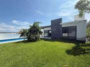 VENTA DE CASA DE 2 NIVELES EN FRACC. LOMAS DE COCOYOC