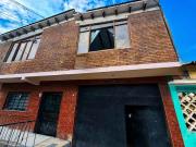 VENTA DE CASA COMO TERRENO A 2 CDRAS DEL PARADERO SANTA...