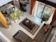 Venta de Casa de 2 Pisos en Exclusiva Urbanización...