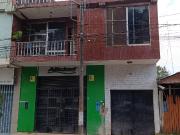 VENTA DE CASA DE 2 PISOS MAS AIRES EN PUCALLPA