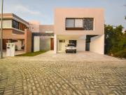 Venta de Casa de 3 cuartos en Soluna Temozón, Mérida
