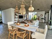 Venta de casa de 3 dormitorios a la laguna en el Barrio...