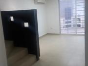 Venta de Casa de 3 Niveles con Terraza en Misión Anáhuac...