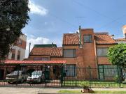 Venta de casa de 3 niveles en el barrio El Contador