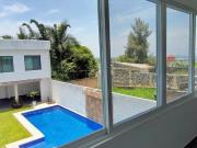 VENTA DE CASA DE 3 NIVELES EN FRACC. DIAMANTE EN YAUTEPEC