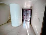 Venta de Casa de 3 Niveles en Lindavista Sur