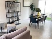 VENTA DE CASA DE 3 PISOS DE LUJO CON ALBERCA EN PACHUCA...