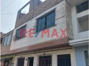 Venta De Casa De 3 Pisos En Los Olivos