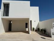 Venta de casa de 3 recámaras en Cholul | de entrega...