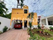 Venta de Casa de 3 Recámaras en Privada en Chuburna de...