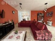 Venta de casa de 4 ambientes con cochera y quincho en Wilde