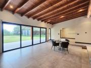 VENTA DE CASA DE 4 DORMITORIOS EN LA PRADERA LA MOLINA