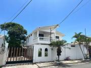 VENTA DE CASA DE DOS PISOS EN CIUDADELA COUNTRY CLUB...