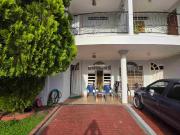 Venta de casa de dos Pisos en conjunto cerrado por la...