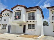 Venta de Casa de Estreno 2 Plantas, 3 Dormitorios Urb....