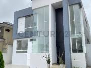 Venta de Casa de Estreno en Condado Vicolinci Syl.S