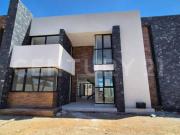 VENTA DE CASA DE LUJO EN QUINTAS ECUESTRES, CIUDAD...