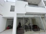 VENTA DE CASA DE PLAYA EN PUNTA HERMOSA