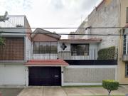 Venta de casa de recuperacion bancaria en CDMX, Miguel...