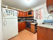 Venta de casa de tres niveles en Loma del Escobero, Envigado