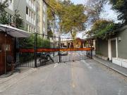 VENTA DE CASA DE TRES PISOS CON VISTA AL MAR EN BARRANCO