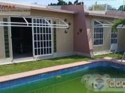Venta de casa de un nivel en el Fracc. Burgos, Temixco,...