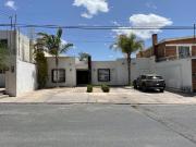 VENTA DE CASA DE UN PISO CON DEPARTAMENTO INDEPENDIENTE...