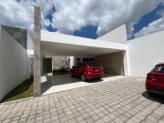 Venta de Casa de un piso con jardín 3 rec zona...