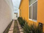 VENTA DE CASA DE UNA PLANTA A 2 MINUTOS DE PLAZA ATRIOS...