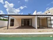 Venta de casa de una planta con dos rec?maras en Privada...