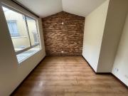 VENTA DE CASA DENTRO DE CONDOMINIO AVENIDA CENTENARIO NORTE