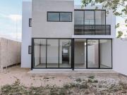 Venta de casa dentro de privada, Conkal, Yucatán