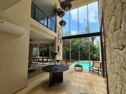 Venta de casa dentro de privada de 3 Habitaciones en Cholul