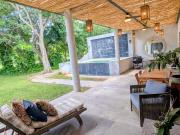 Venta de Casa dentro del Club de Golf La Ceiba con vista...