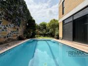 Venta de casa dentro del Fracc. Las Fincas, Jiutepec,...