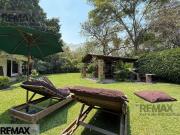 Venta de casa dentro del Fracc. Lomas de Jiutepec, en...