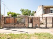 VENTA DE CASA DOS DORMITORIOS EN FISHERTON