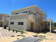 Venta de Casa duplex 4 ambientes, jardín en Pilar
