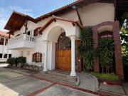 VENTA DE CASA DUPLEX EN VILLA CAMPESTRE