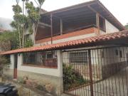 Venta de Casa El Junquito Km 16